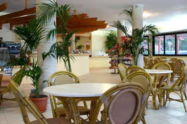 Hotel Punta Faro Capo Vaticano Exterior photo